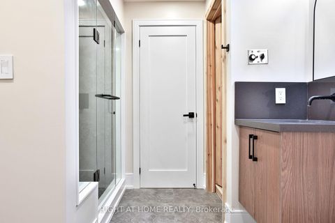 Photo 42 at 106 Eastbourne Avenue, Eglinton, Toronto