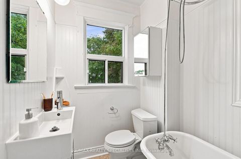 Photo 18 at 21 Mendel Avenue, Danforth, Toronto