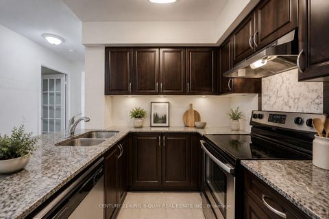 Photo 8 at 227 - 60 Fairfax Crescent, Birchmount, Toronto