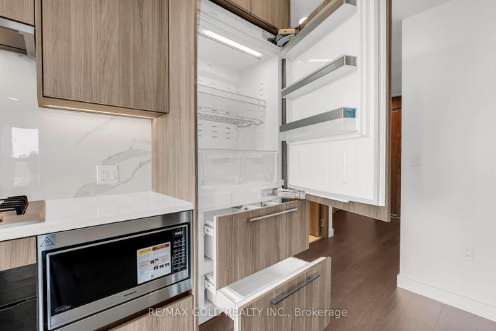 Photo 12 at 2315 - 68 Esther Shiner Boulevard, Bayview Village, Toronto