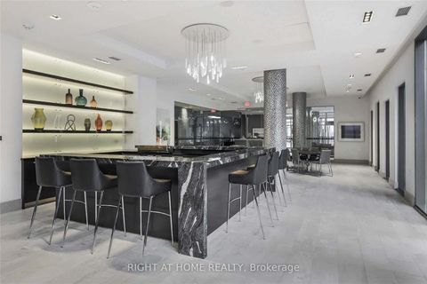 Photo 33 at 1623 - 525 Adelaide Street W, Waterfront Communities C1, Toronto