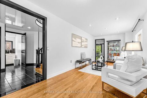 Photo 6 at 106 Larratt Lane, Westbrook, Richmond Hill
