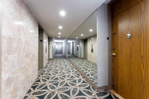 Photo 9 at 807 - 240 Scarlett Road, Smythe, Toronto