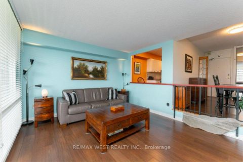 Photo 18 at 807 - 240 Scarlett Road, Smythe, Toronto