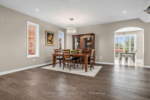Photo 6 at 31 Routledge Drive, Oak Ridges, Richmond Hill