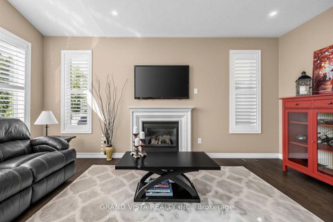 Photo 10 at 31 Routledge Drive, Oak Ridges, Richmond Hill