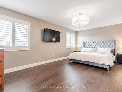 Photo 22 at 31 Routledge Drive, Oak Ridges, Richmond Hill