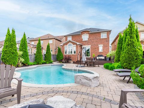Photo 36 at 31 Routledge Drive, Oak Ridges, Richmond Hill