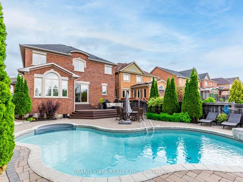 Photo 38 at 31 Routledge Drive, Oak Ridges, Richmond Hill