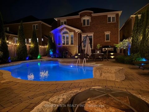Photo 40 at 31 Routledge Drive, Oak Ridges, Richmond Hill