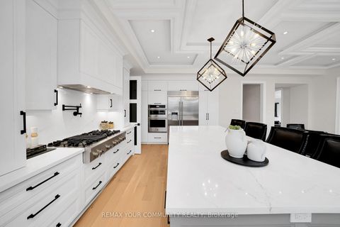 Photo 6 at 36 Arbordale Drive, Vellore Village, Vaughan