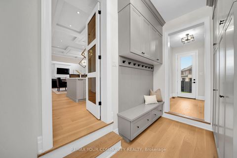 Photo 10 at 36 Arbordale Drive, Vellore Village, Vaughan