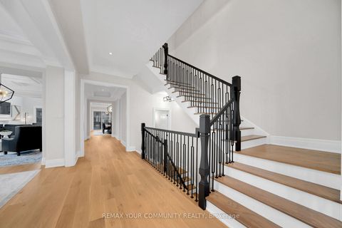 Photo 27 at 36 Arbordale Drive, Vellore Village, Vaughan