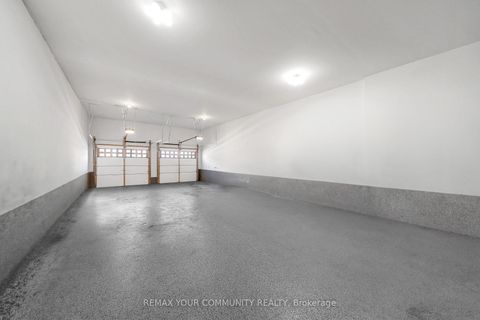 Photo 45 at 36 Arbordale Drive, Vellore Village, Vaughan