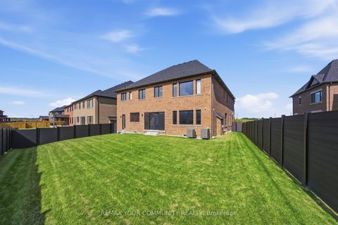 Photo 46 at 36 Arbordale Drive, Vellore Village, Vaughan