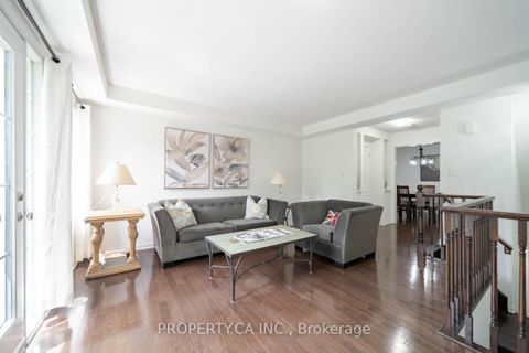 Photo 6 at 34 Ferguson Street, Birchmount, Toronto