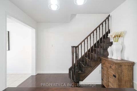 Photo 18 at 34 Ferguson Street, Birchmount, Toronto