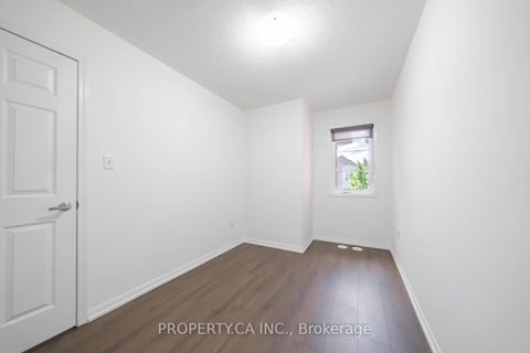 Photo 26 at 34 Ferguson Street, Birchmount, Toronto