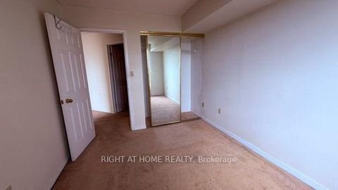 Photo 10 at 2310 - 5 Concorde Place, Don Mills, Toronto