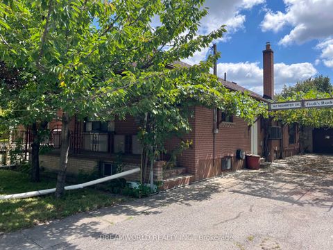 Photo 2 at 167 Redwater Drive, Kipling, Toronto