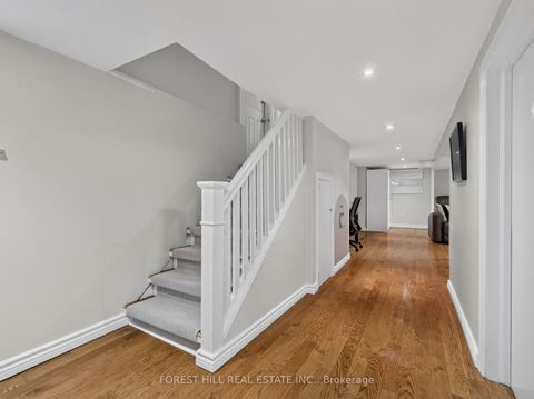 Photo 22 at 25 Castlewood Road, Lawrence Park South, Toronto
