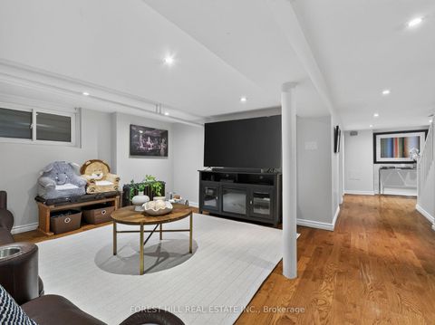 Photo 24 at 25 Castlewood Road, Lawrence Park South, Toronto