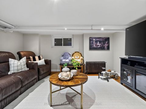 Photo 25 at 25 Castlewood Road, Lawrence Park South, Toronto