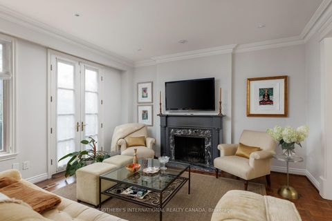 Photo 4 at 18A Deer Park Crescent, St. Clair, Toronto