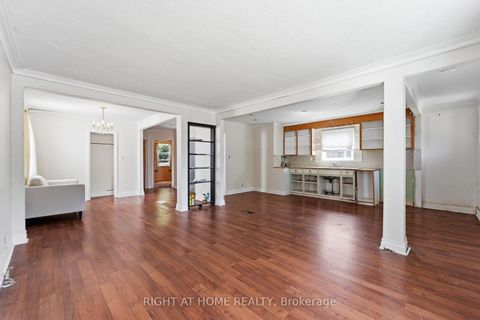 Photo 4 at 975 Victoria Park Avenue, Parkview, Toronto