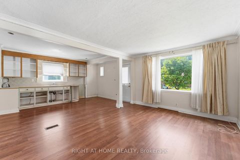 Photo 5 at 975 Victoria Park Avenue, Parkview, Toronto