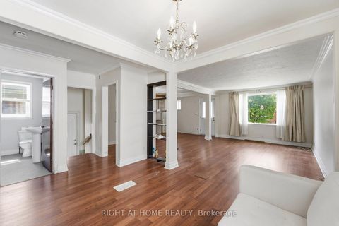 Photo 9 at 975 Victoria Park Avenue, Parkview, Toronto