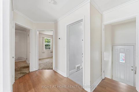 Photo 12 at 975 Victoria Park Avenue, Parkview, Toronto