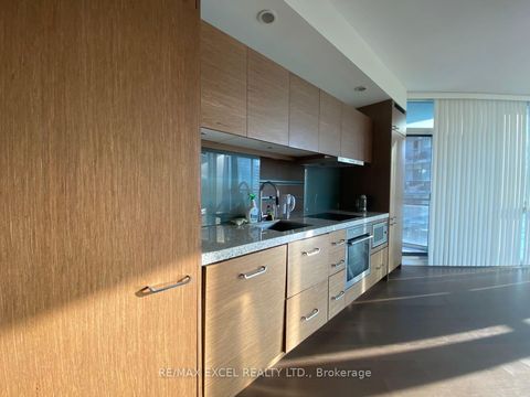 Photo 9 at 4606 - 45 Charles Street E, Bay Street Corridor, Toronto