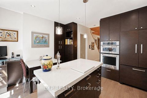 Photo 8 at 379 Davisville Avenue, Mount Pleasant East, Toronto