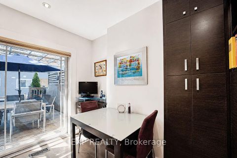 Photo 11 at 379 Davisville Avenue, Mount Pleasant East, Toronto