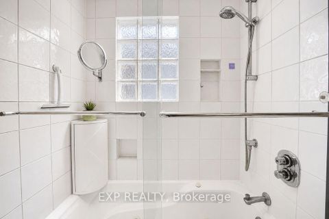 Photo 27 at 379 Davisville Avenue, Mount Pleasant East, Toronto