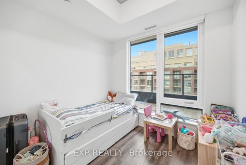 Photo 7 at 804 - 1808 St Clair Avenue W, Pellam Park, Toronto