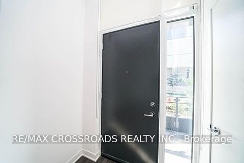 Photo 1 at Th05 - 58 Queens Wharf Road, Waterfront Communities C1, Toronto