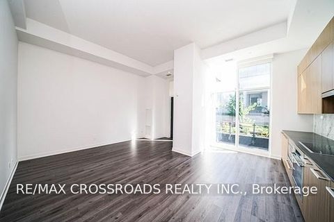 Photo 4 at Th05 - 58 Queens Wharf Road, Waterfront Communities C1, Toronto