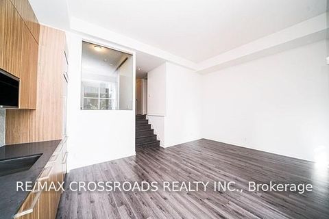 Photo 5 at Th05 - 58 Queens Wharf Road, Waterfront Communities C1, Toronto