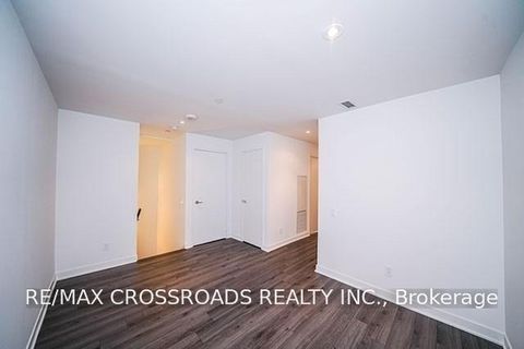 Photo 11 at Th05 - 58 Queens Wharf Road, Waterfront Communities C1, Toronto