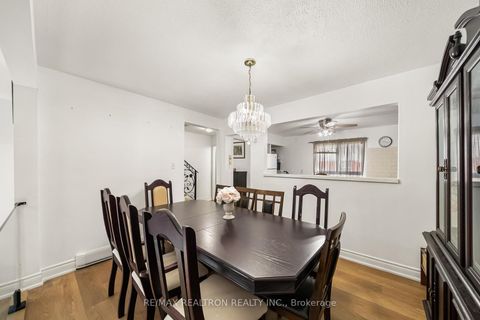 Photo 5 at 7 Sebastian Cabot Way, Jane Heights, Toronto