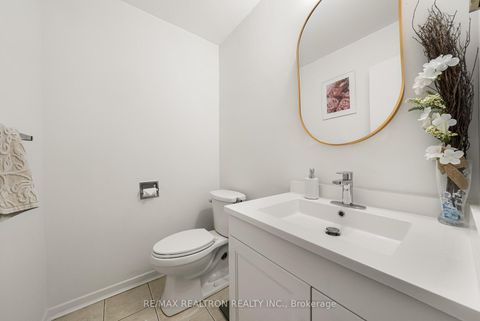 Photo 9 at 7 Sebastian Cabot Way, Jane Heights, Toronto