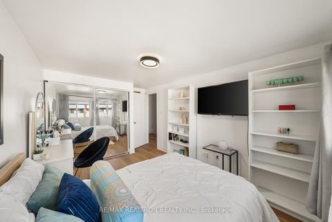 Photo 11 at 7 Sebastian Cabot Way, Jane Heights, Toronto