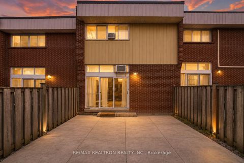 Photo 24 at 7 Sebastian Cabot Way, Jane Heights, Toronto