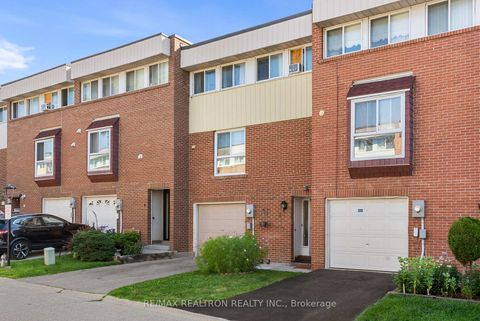 Photo 28 at 7 Sebastian Cabot Way, Jane Heights, Toronto