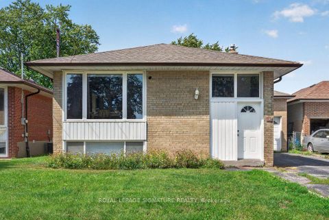 Photo 3 at 128 Trinnell Boulevard, Birchmount, Toronto