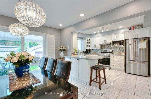 Photo 9 at 50 Chalkfarm Drive, CFB, Toronto