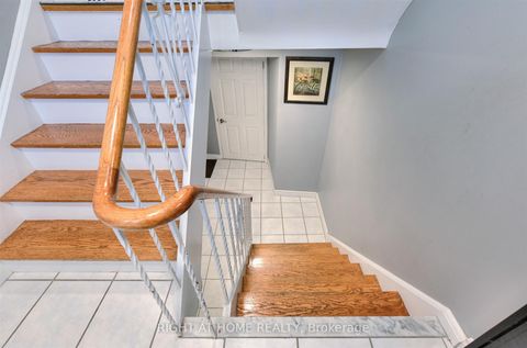 Photo 13 at 50 Chalkfarm Drive, CFB, Toronto