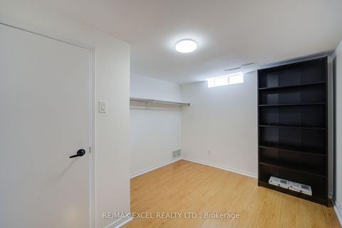 Photo 40 at 142 Shady Hollow Drive, Milliken, Toronto
